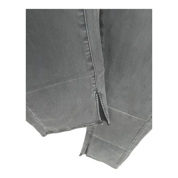 G By Giuliani G-Sculpt Jeans 405 Boot Color Valley Gray Wash. Size 8 - Picture 4 of 12